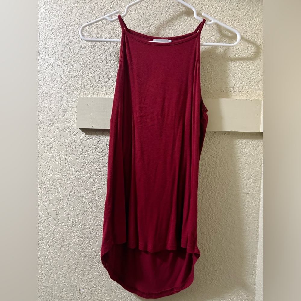 Sherosa High-Low Burgundy Tank Top – Size Small